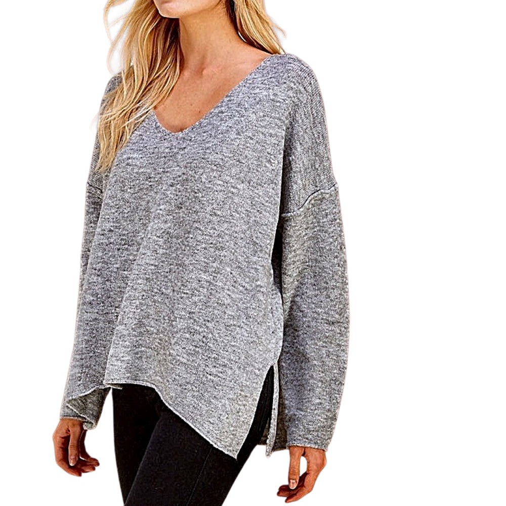 *BOUTIQUE*‎ PINCH Gray Side Slit V-Neck Sweater